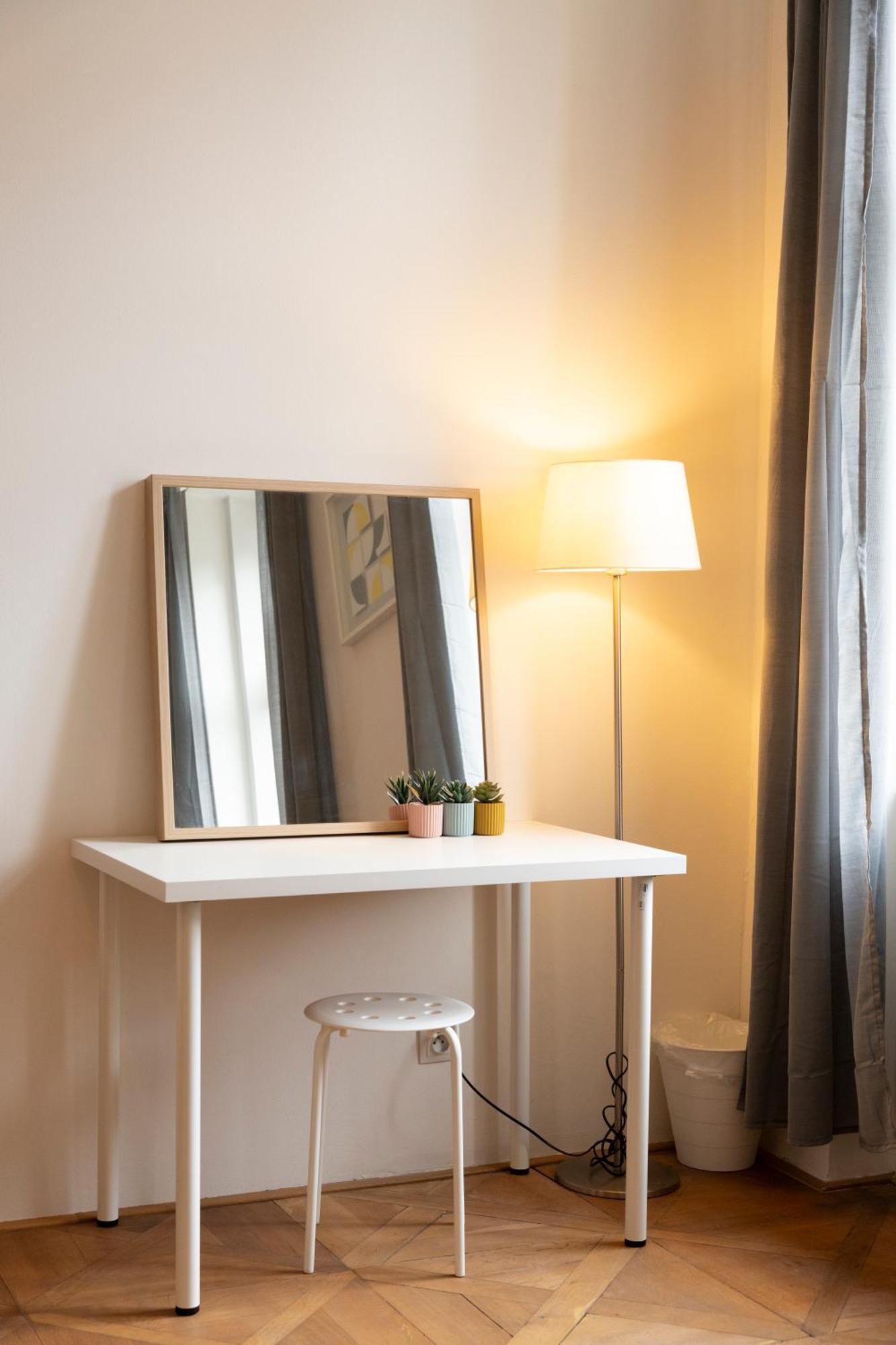 Stay Praha Apartment - New Open! ภายนอก รูปภาพ