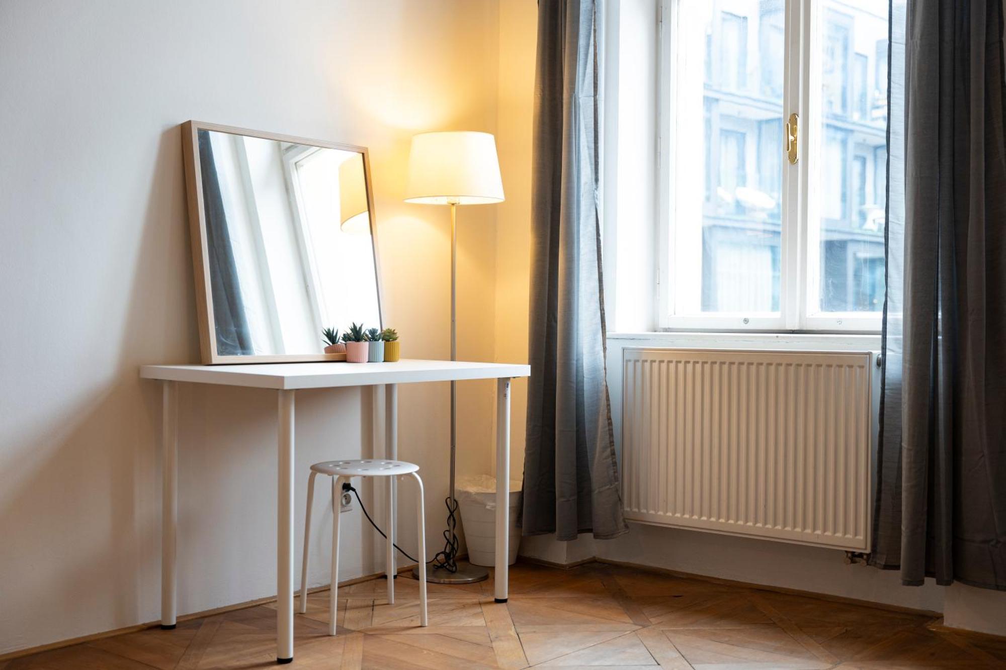 Stay Praha Apartment - New Open! ภายนอก รูปภาพ